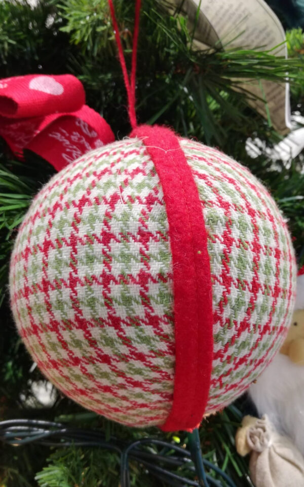 Blanc Mariclo - Bola de tela para colgar - TARTAN