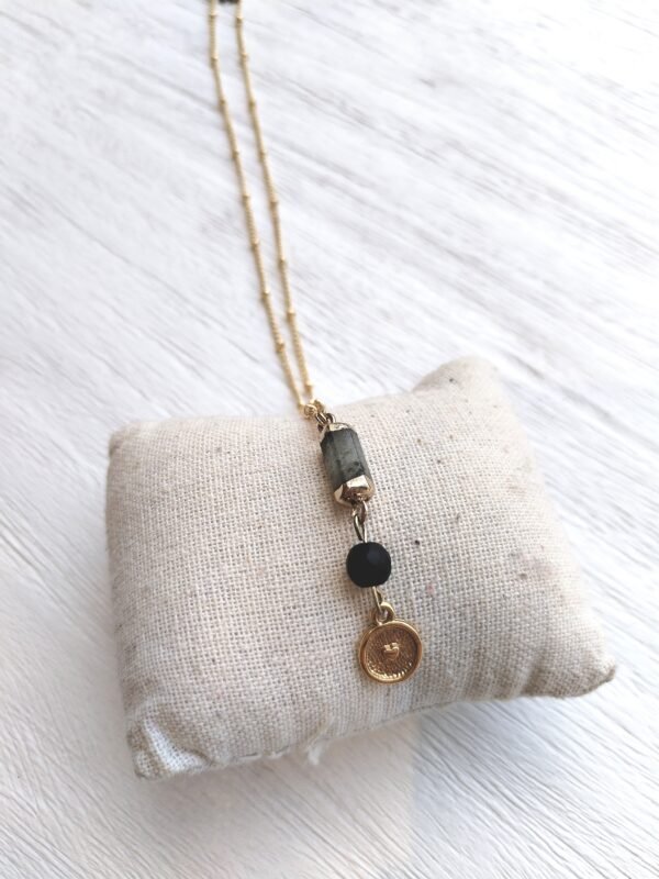 Beave - Collar corto con cadeneta y piedra gris - END GREY