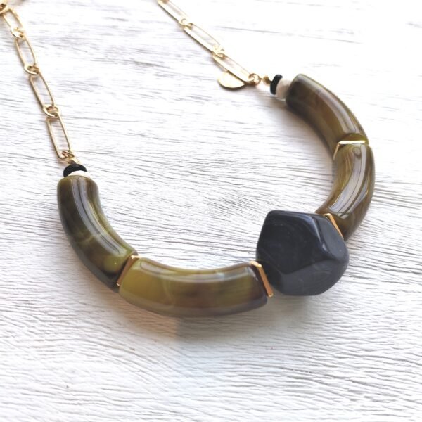 Beave - Collar largo tubular con piedra - THALIA