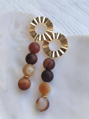 Pendientes con circulo y bolitas en tonos marrones modelo Style de Bettys Dream en Blanc Barcelona Beave - Pendientes con bolitas marrones - STYLE