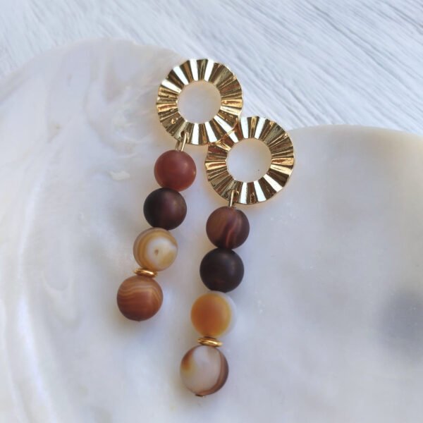 Beave - Pendientes con bolitas marrones - STYLE
